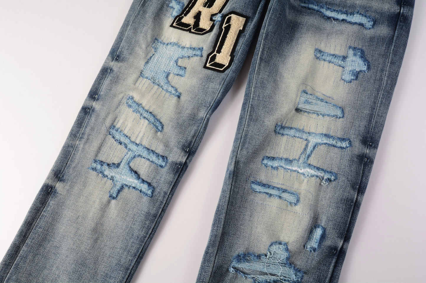 QC AMIRI Jeans 8826